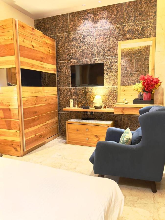 Divine Studios Rajouri Garden Nowe Delhi Zewnętrze zdjęcie