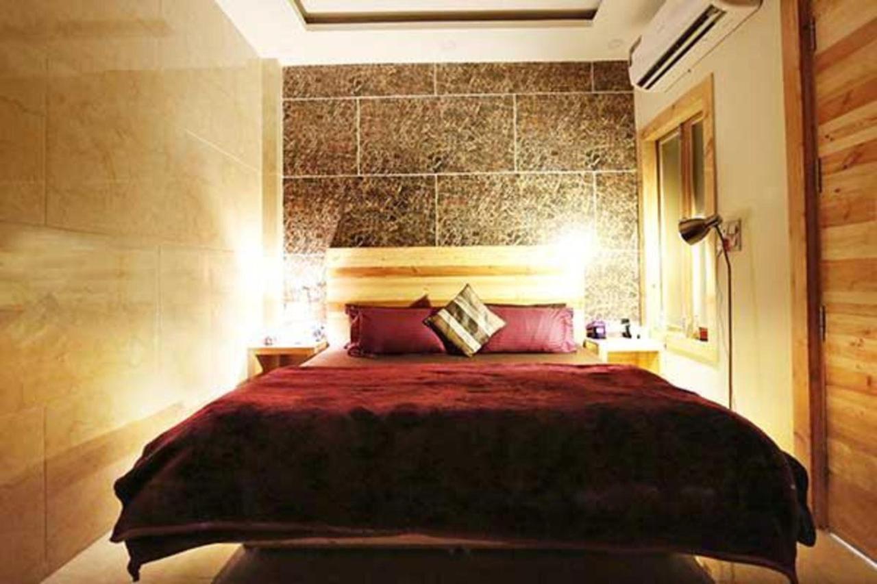 Divine Studios Rajouri Garden Nowe Delhi Zewnętrze zdjęcie