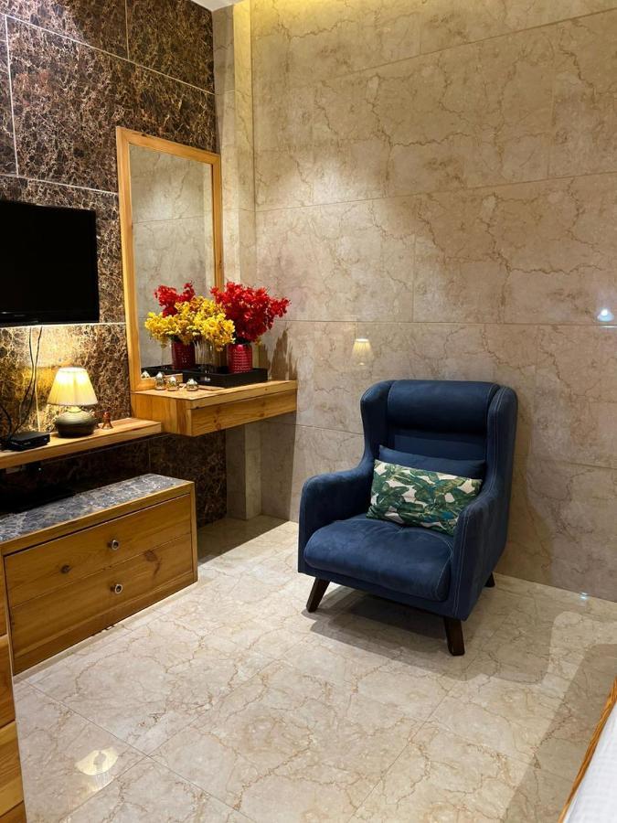 Divine Studios Rajouri Garden Nowe Delhi Zewnętrze zdjęcie